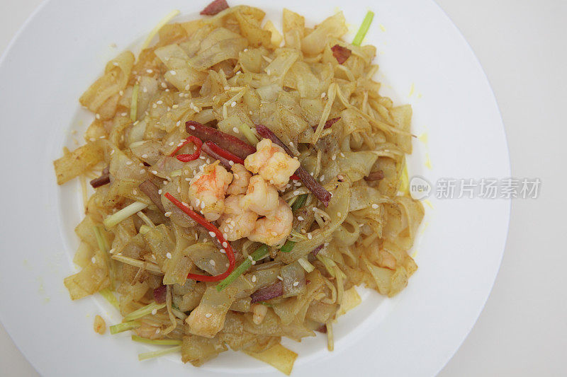 Malaysia style Fried Rice Noodle with curry (马来炒贵刁)